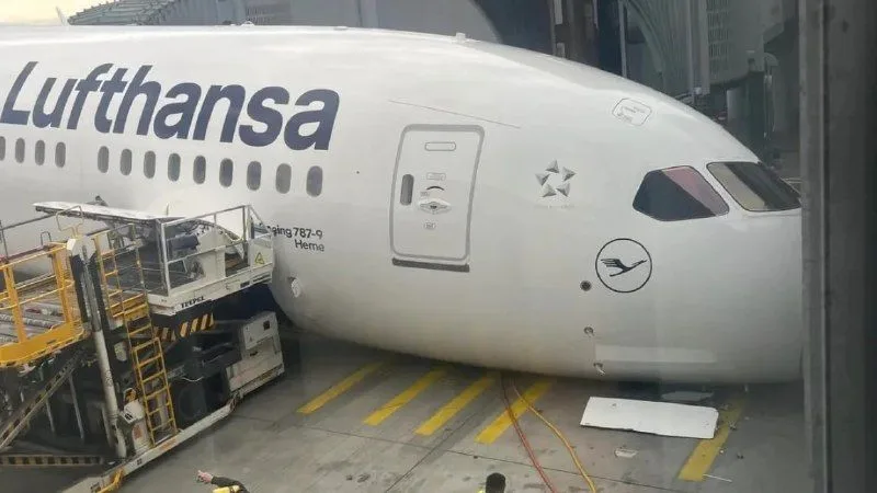 У аеропорту Франкфурта сталася аварія Boeing 787 Dreamliner, є травмовані