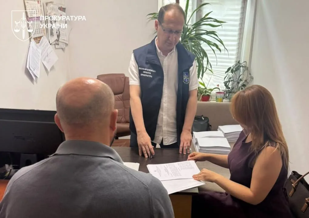 На Прикарпатті судитимуть міського голову Галича за підозрою в одержанні хабарів