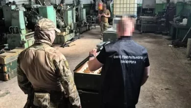 Трьом військовослужбовцям оголосили підозру у незаконному збуті зброї та вибухівки