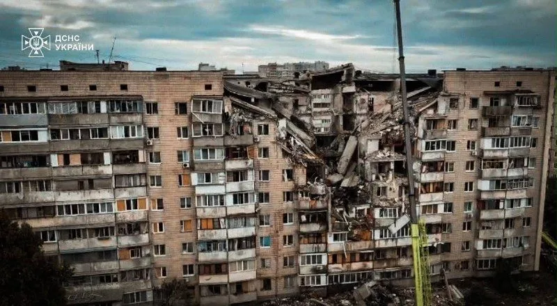 Очільник МВС Клименко: кількість загиблих від російського удару по Києву та області зросла до 14