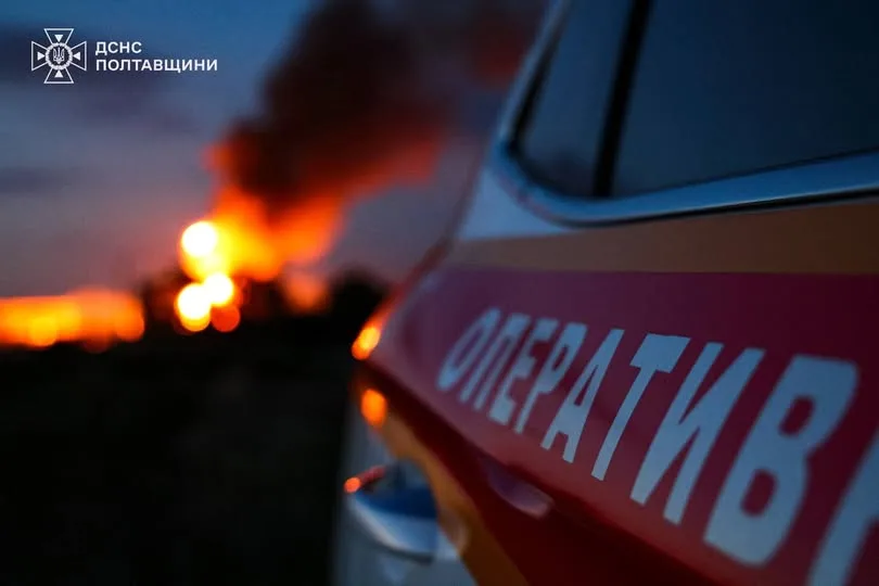 На Полтавщині рятувальники ліквідували наслідки російської атаки на промислове підприємство