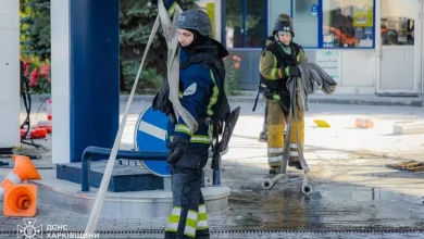 У Харкові російський FPV-дрон влучив в АЗС, поранено жінку