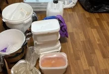 Правоохоронці викрили масштабну наркомережу з лабораторією на Київщині