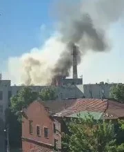 Зеленський: українські дрони влучили по оборонному заводу в Пензі та НПЗ в Уфі