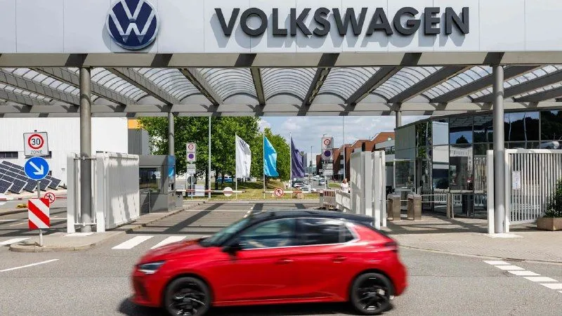Volkswagen розглядає закриття чотирьох заводів і скорочення до 70 тисяч працівників