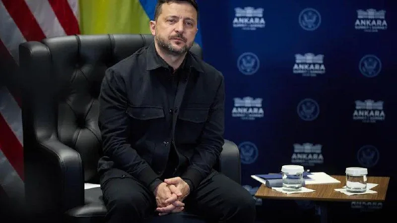 Володимир Зеленський у Парижі представить партнерам систему ПРО Freya