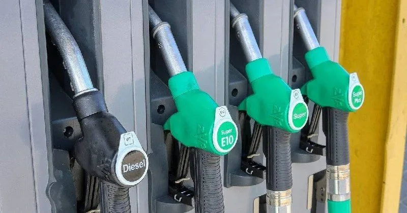 В Україні з 1 липня припиняють продаж «старого» бензину без домішок спирту
