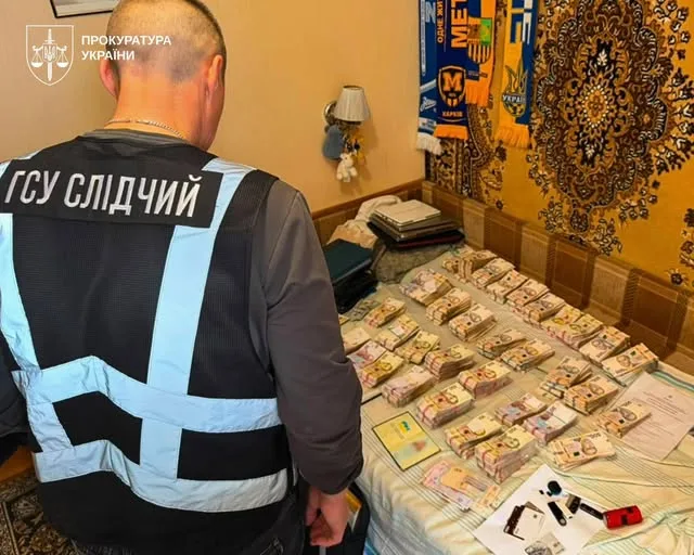 У Києві та Харкові викрили схему оформлення фіктивної інвалідності за 20 тисяч доларів