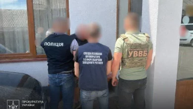 На Буковині викрили організатора незаконного виїзду чоловіків до Румунії за 10 тисяч євро