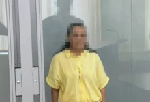 У Харкові засудили до 15 років охоронницю ліцею, яка коригувала удари рф по місту