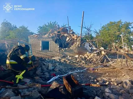 Російський авіаудар по Херсонщині: загинула жінка, ще двоє поранені