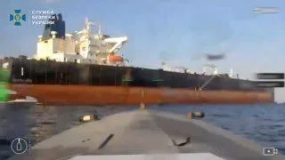 СБУ морським дроном атакувала російський танкер «Avero» з «тіньового флоту»