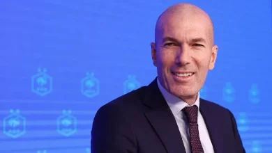 Зінедін Зідан очолив збірну Франції з футболу, змінивши Дідьє Дешама