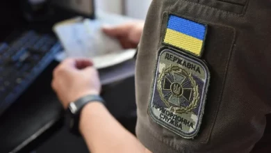 На пункті пропуску «Грушів» викрили спробу підкупу прикордонника