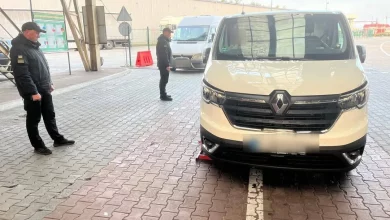 У пункті пропуску «Краківець» виявили викрадений у Німеччині автомобіль Renault