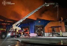 Ворожа атака на Київщині: 14 загиблих і 27 поранених, ДСНС ліквідовує наслідки