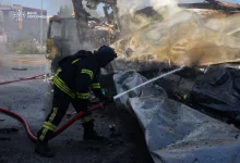 У Херсоні російський FPV-дрон підпалив вантажівку з продуктами