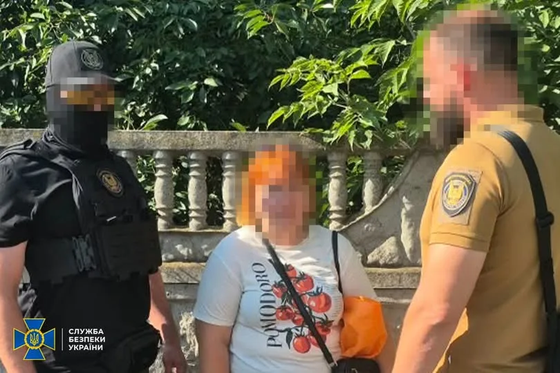 СБУ затримала агентку фсб, яка коригувала удари рф по центральних регіонах України