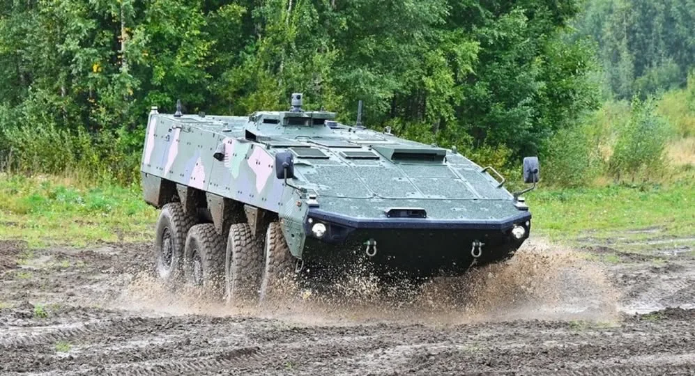 Фінська Patria продемонструвала дистанційне управління бронемашиною AMV на відстані 7800 км