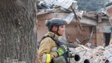 У Краматорську з-під завалів будинку після авіаудару дістали тіло загиблого