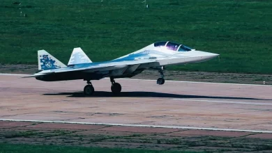 Росія випробовує двомісну модифікацію винищувача Су-57Д для управління БПЛА