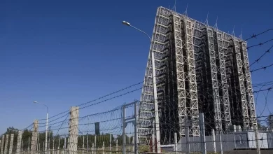 У Калінінградській області РФ РЛС «Воронеж-ДМ» закрили сітками