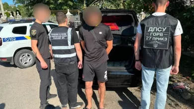 На Закарпатті викрили дві схеми переправлення ухилянтів за 10 тисяч доларів