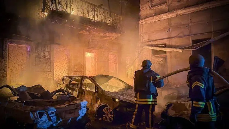 Російські війська вдарили по портах Одеси та Чорноморська на Чорному морі
