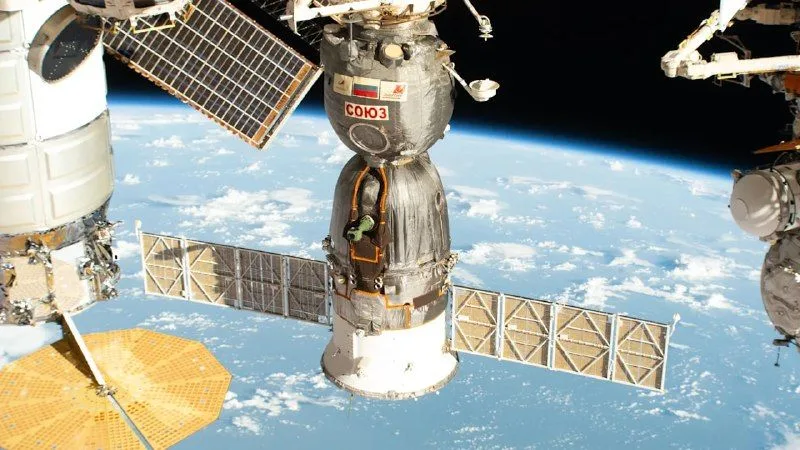 Українська розвідка: Росія прискорила розбудову супутникової системи «Рассвет» — аналога Starlink