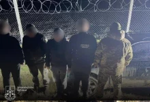 На Буковині правоохоронець намагався вивезти військовозобов’язаного до Молдови в схованці авто