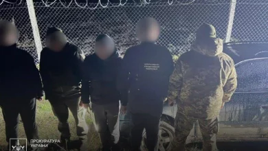 На Буковині правоохоронець намагався вивезти військовозобов’язаного до Молдови в схованці авто
