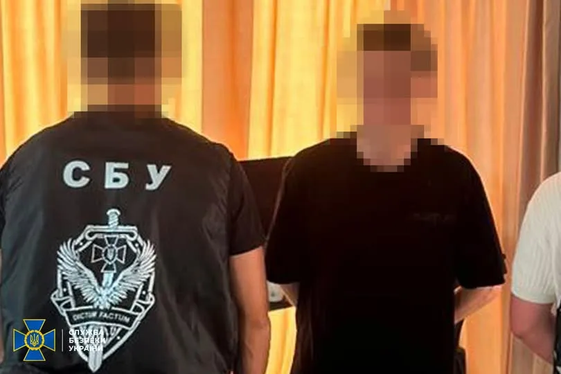 СБУ та Нацполіція викрили на Львівщині мережу шахрайських кол-центрів із мільйонними оборотами