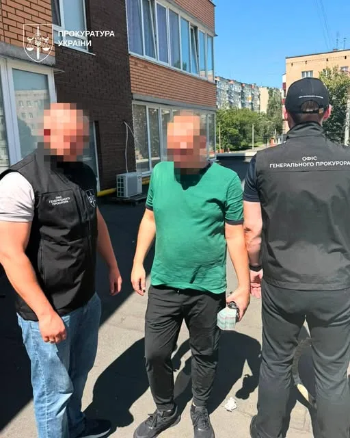 На Хмельниччині викрили схему «відкатів» 5% від вартості дорожніх підрядів