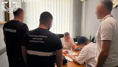 На Полтавщині посадовців і підприємця судитимуть за схему із закупівлею оптики для військових