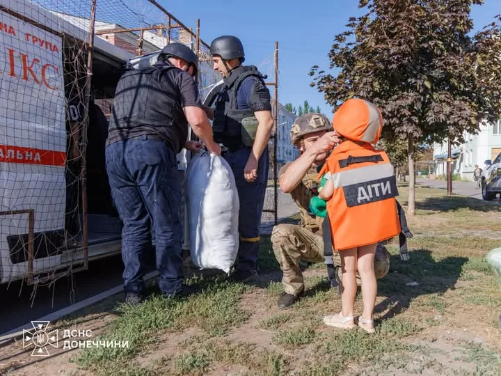 Евакуаційна група «ФЕНІКС» за тиждень вивезла 15 людей з прифронтових громад