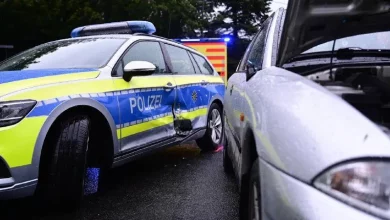 У Саксонії 91‑річна водійка двічі протаранила поліцейське авто, тікаючи з місця ДТП