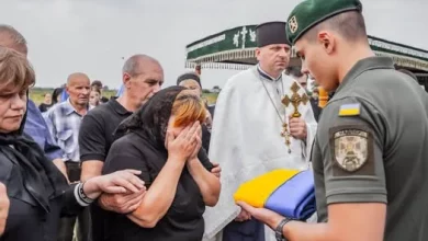 На Хмельниччині попрощалися з офіцером-прикордонником Артемом Кедруном