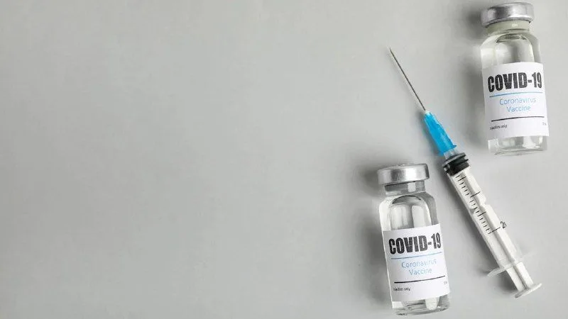 У Німеччині щорічну вакцинацію від COVID-19 рекомендували з 75 років