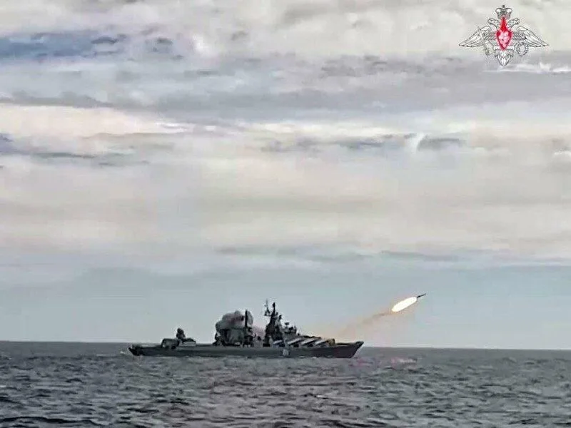 Росія провела ракетні випробування біля Курильських островів