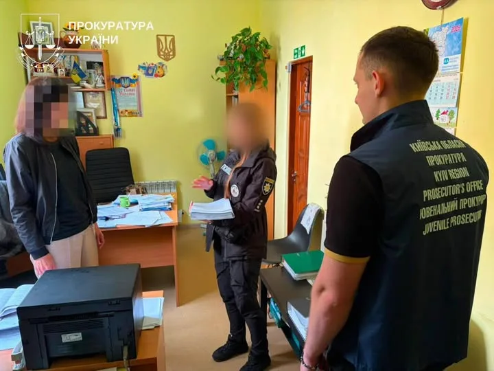 На Київщині через загибель 17-річної дівчини підозрюють двох посадовиць соцслужб