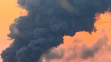 У РФ за ніч атакували три склади Ozon та військовий аеродром