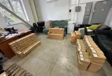 На КПП «Тиса» виявили приховані в генераторі автозапчастини на два мільйони гривень