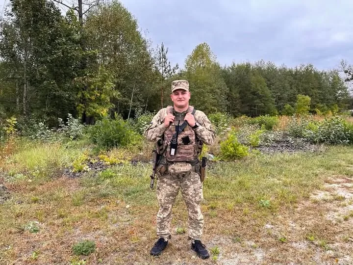 Прикордонник Артем Арсенюк двічі уникнув загибелі на Донеччині від FPV-дрона і кулі снайпера