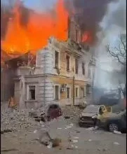 У Києві загорілася будівля Національної академії наук України