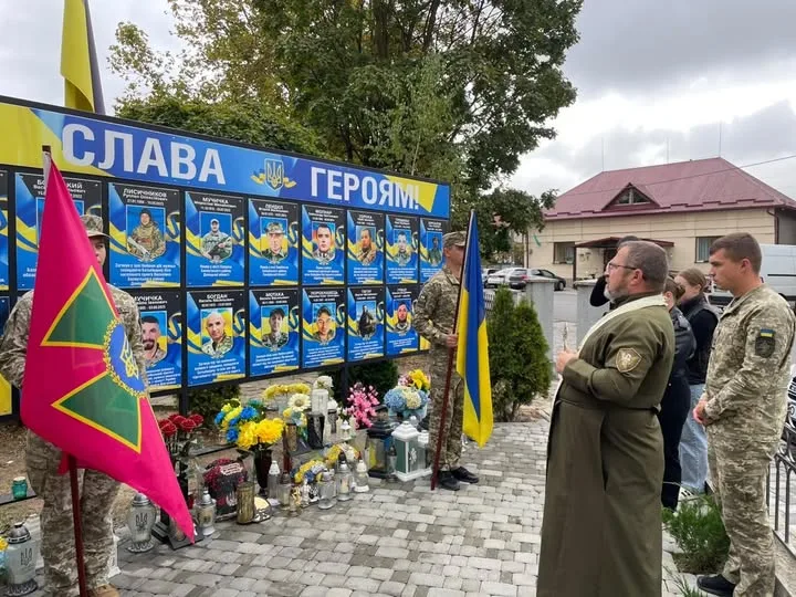 Родинам загиблих прикордонників Михайла Мучички та Сергія Швардака передали посмертні нагороди