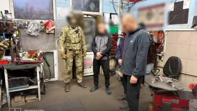 На Хмельниччині судитимуть екскомандира військової частини та солдата за схемою «служба на СТО»