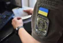 У пункті пропуску «Смільниця» викрили спробу підкупу прикордонника