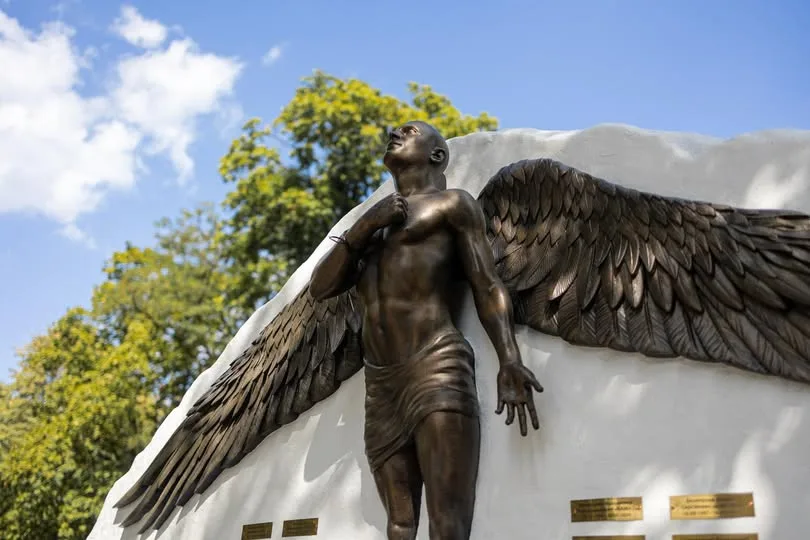 У Черкасах відкрили меморіал полеглим спецпризначенцям ГУР підрозділу «Артан»