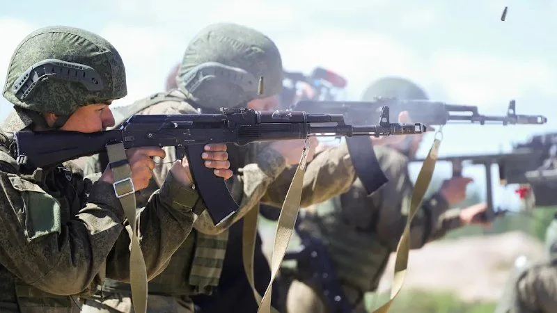 The Telegraph: західних ветеранів нібито залучають до підготовки росіян у Європі