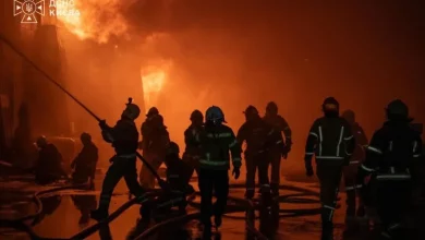 Нічна атака РФ по Києву: поранено сімох, пошкоджено житловий будинок
